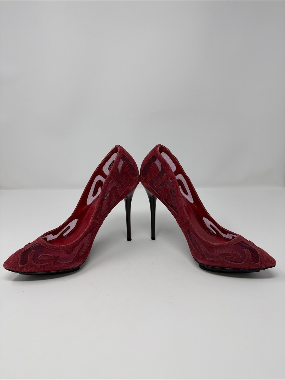 Charles Jourdan Red Suede Cutout Pointed Pumps - Picture 5 of 6